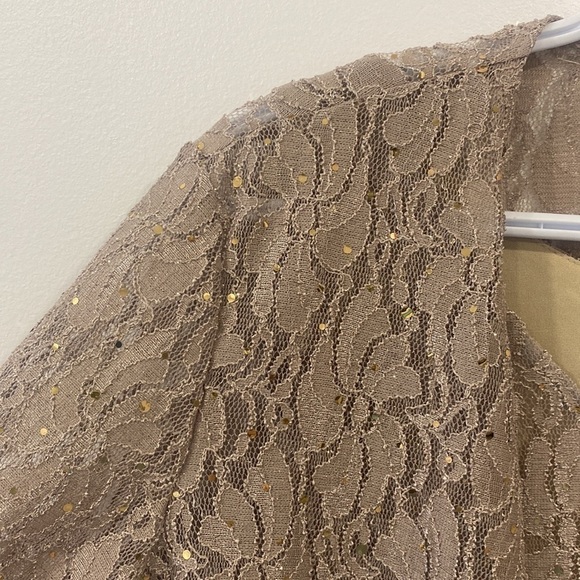 2‎ Piece Tank Lace Overlay With Lace Cardigan - Picture 3 of 16